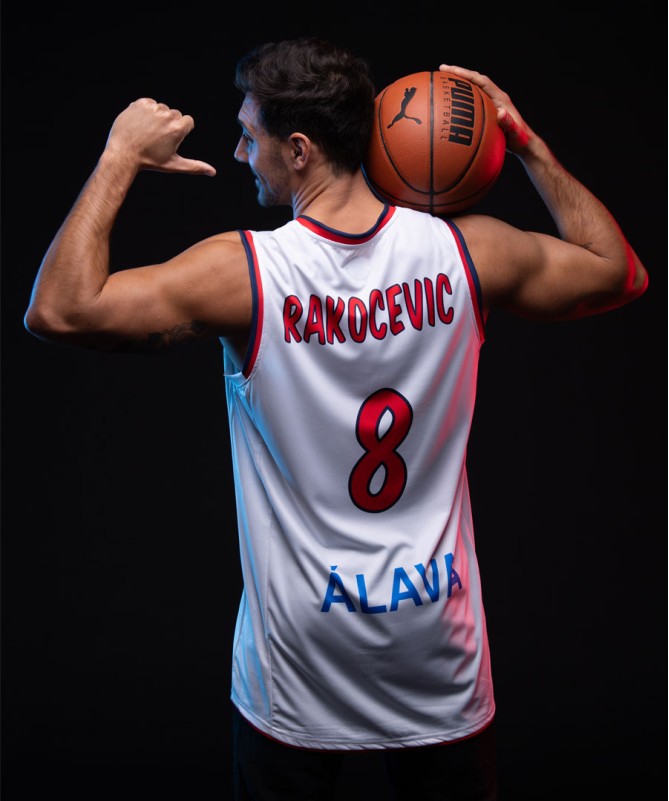 Camiseta Retro Classic TAU Rakocevic 8 Icon
